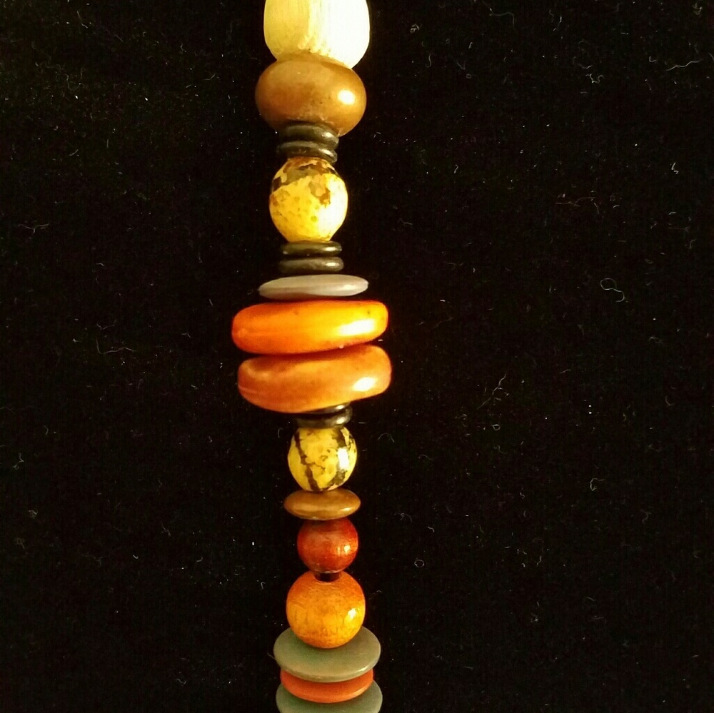 Vintage 24 Inch Wooden Multi Color Bead Necklace - Picture 4 of 6